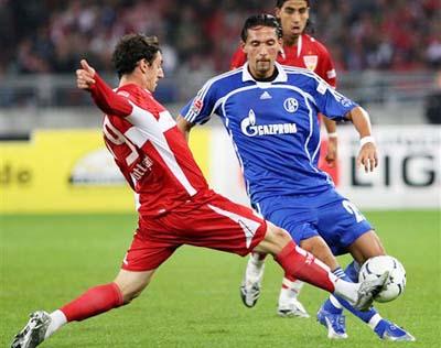 育竞赛中的 育竞赛中的